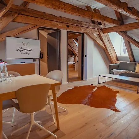 Mariandl Am Berg Hotel