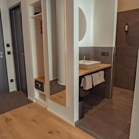 Hotel Mariandl Am Berg *