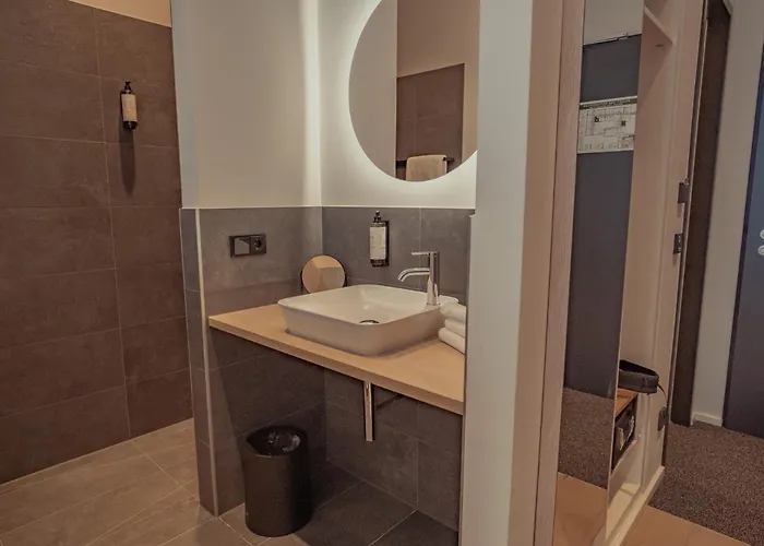 Mariandl Am Berg אמברג